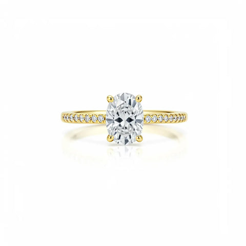 Anel Solitário Moissanite Oval Cravejado Banhado a Ouro 18k