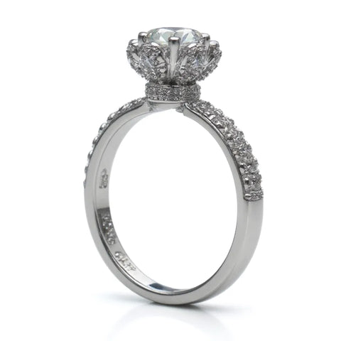 Anel Flor com Moissanite em Prata 925