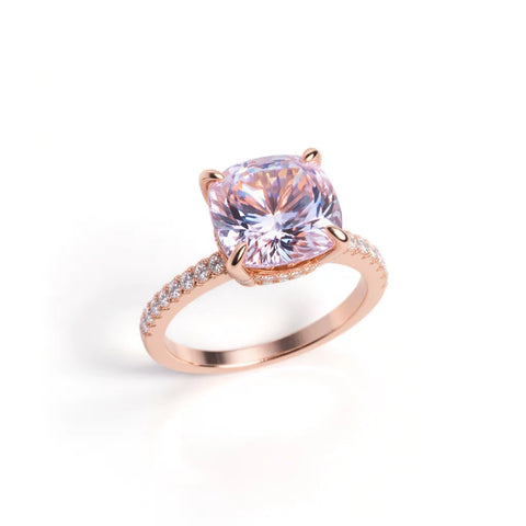 Anel Solitário com Safira Rosa Lapidado Banhada a Ouro Rosé 18k